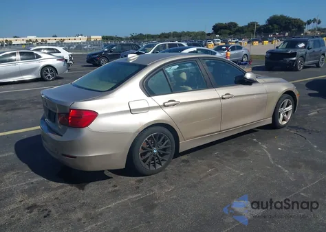 2013 BMW 328I z USA, uszkodzony, nr VIN WBA3A5G58DNP25604